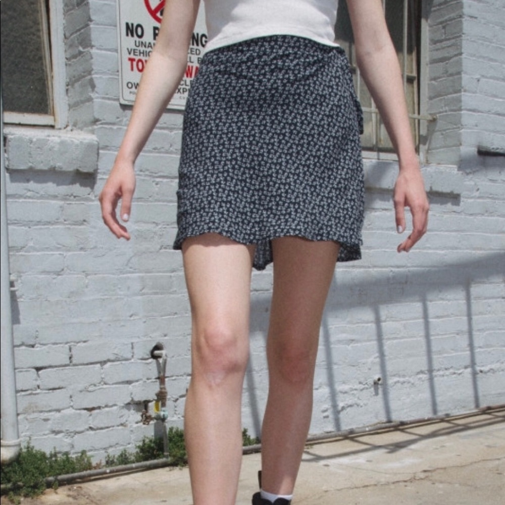Brandy Melville Black Wrap Skirt